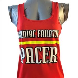 Marathon Maniacs pacer tank Med